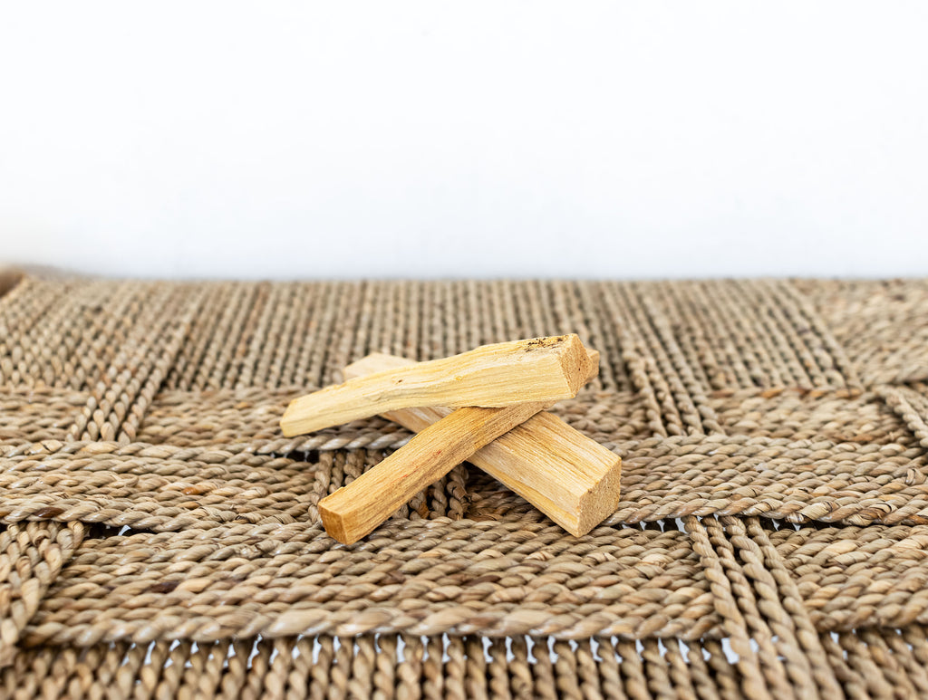 Wooden Palo Santo sticks (set of 3)