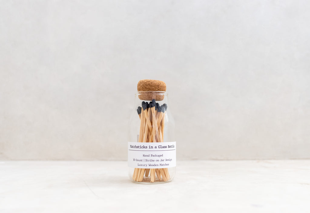 Pennylane_black_matches_in_jar