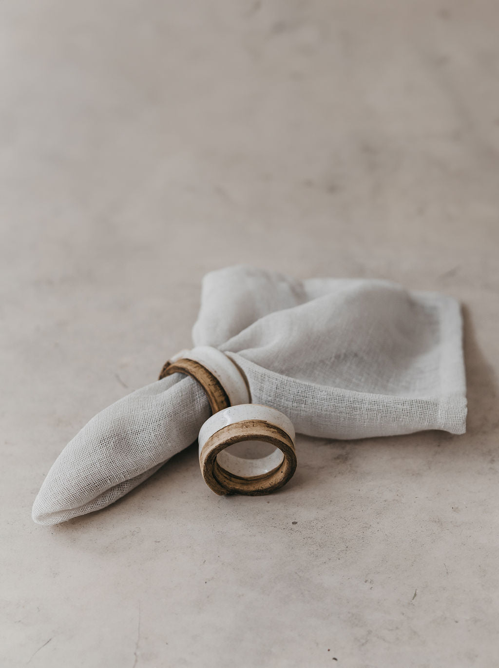 Ceramic napkin ring (Set of 6)