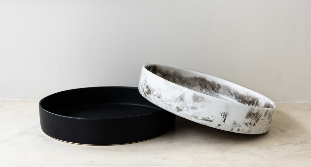 Trend_ING_Aurora Stone Platter_Smoke_Coal colours_stacked