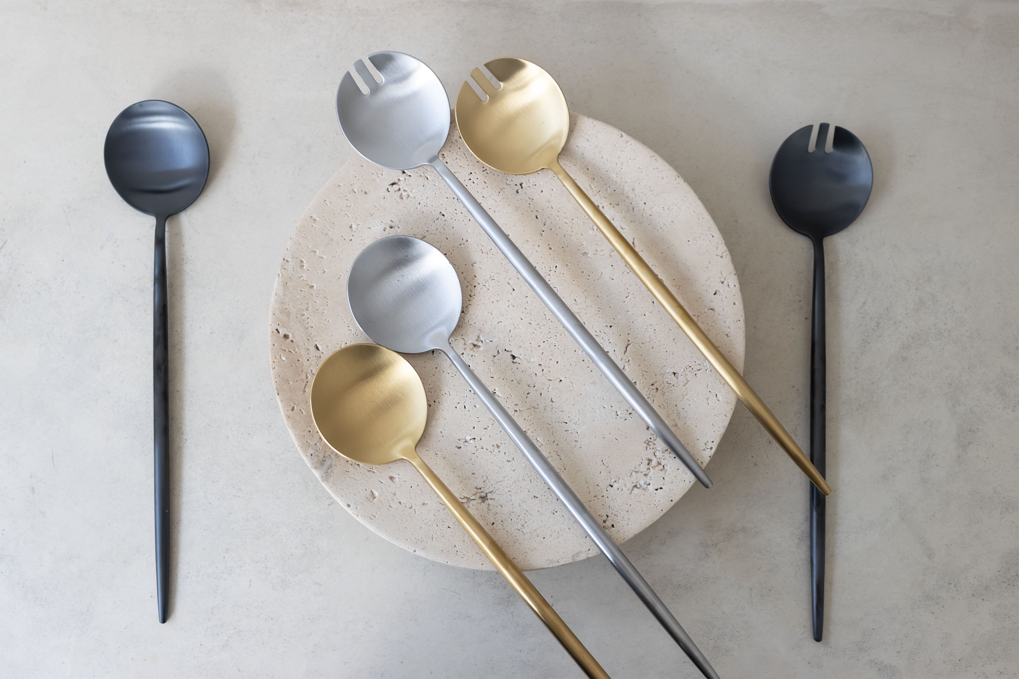Minimal Salad Servers