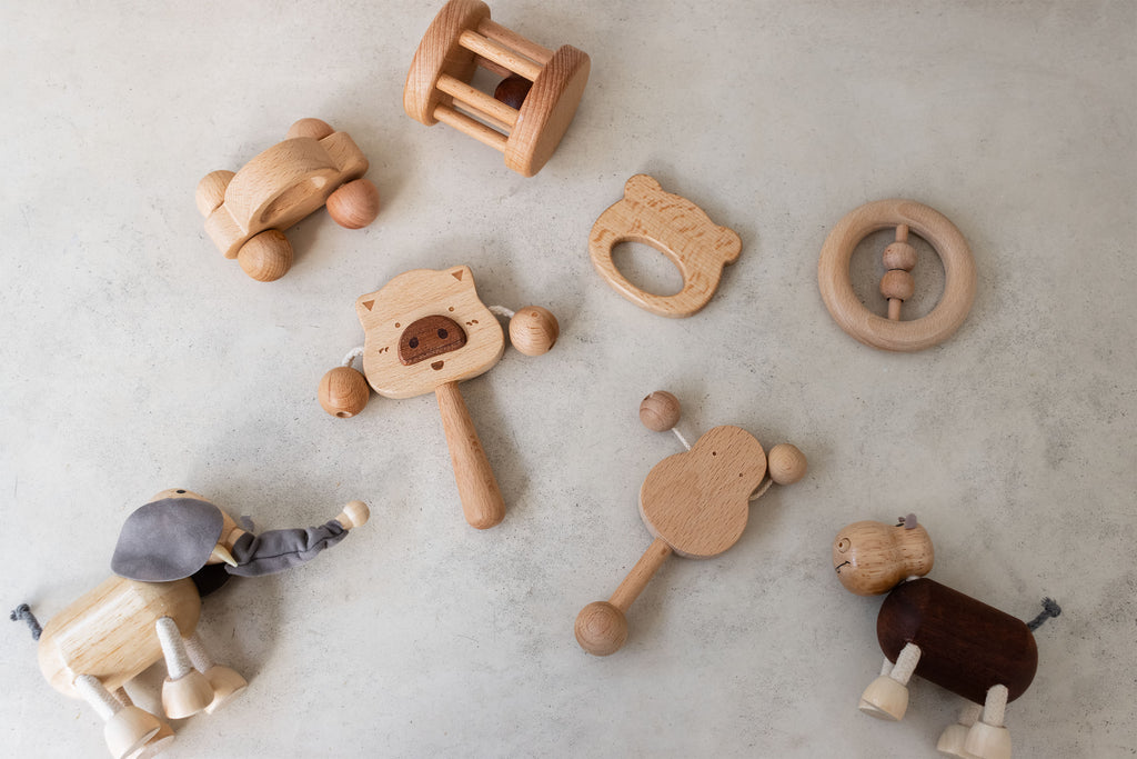 Trend_ING_Natural wooden_baby_toys_figures_full_set_up