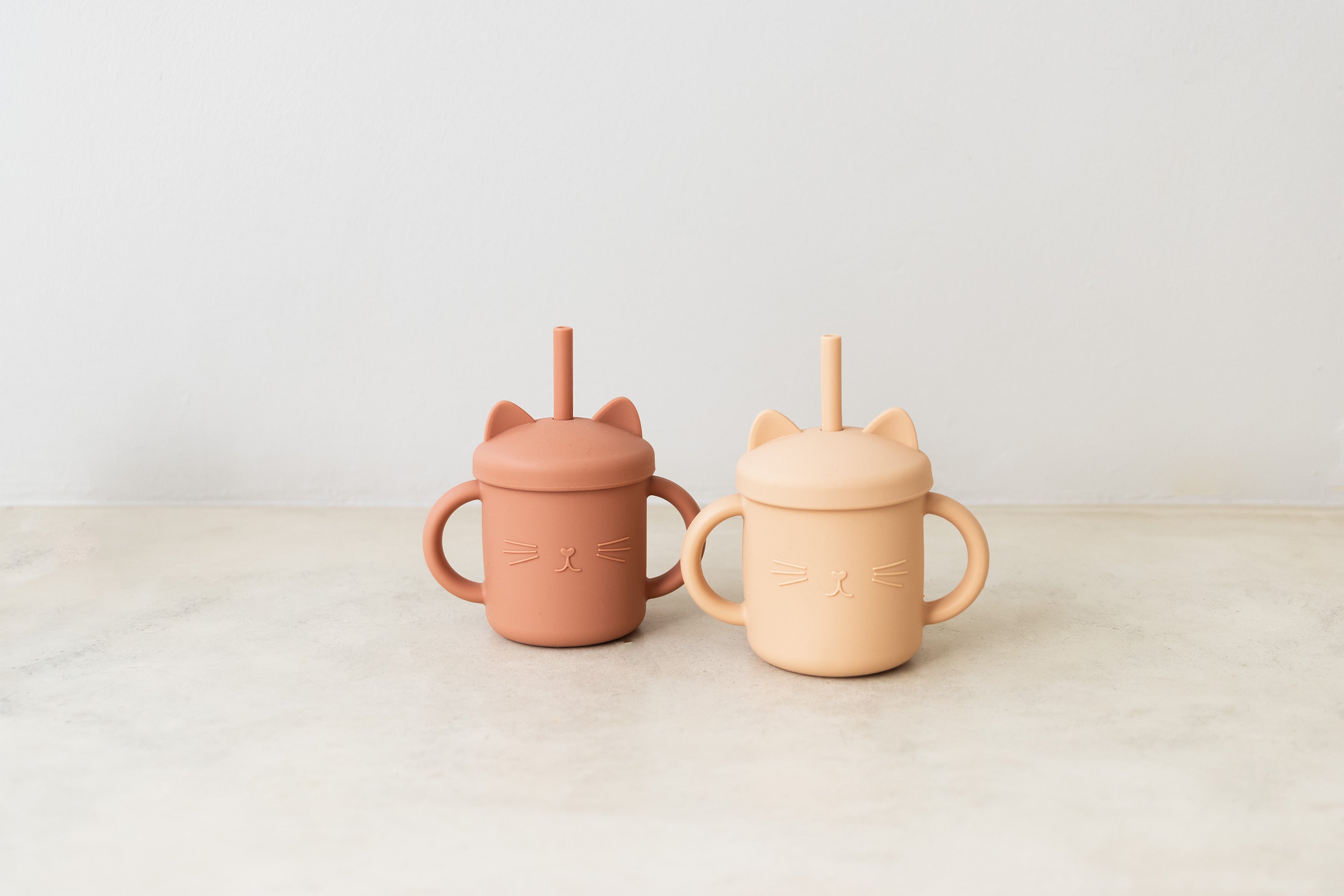 Silicone cat sippy cups