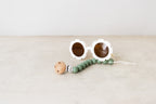 Trend_ING_green_beads_cream_baby_sunglasses