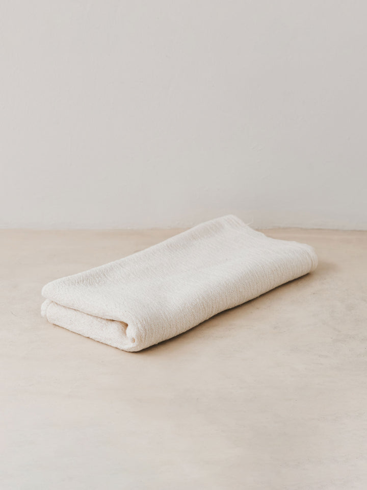 Trend-ings Handwoven summer baby blanket in Natural Colour