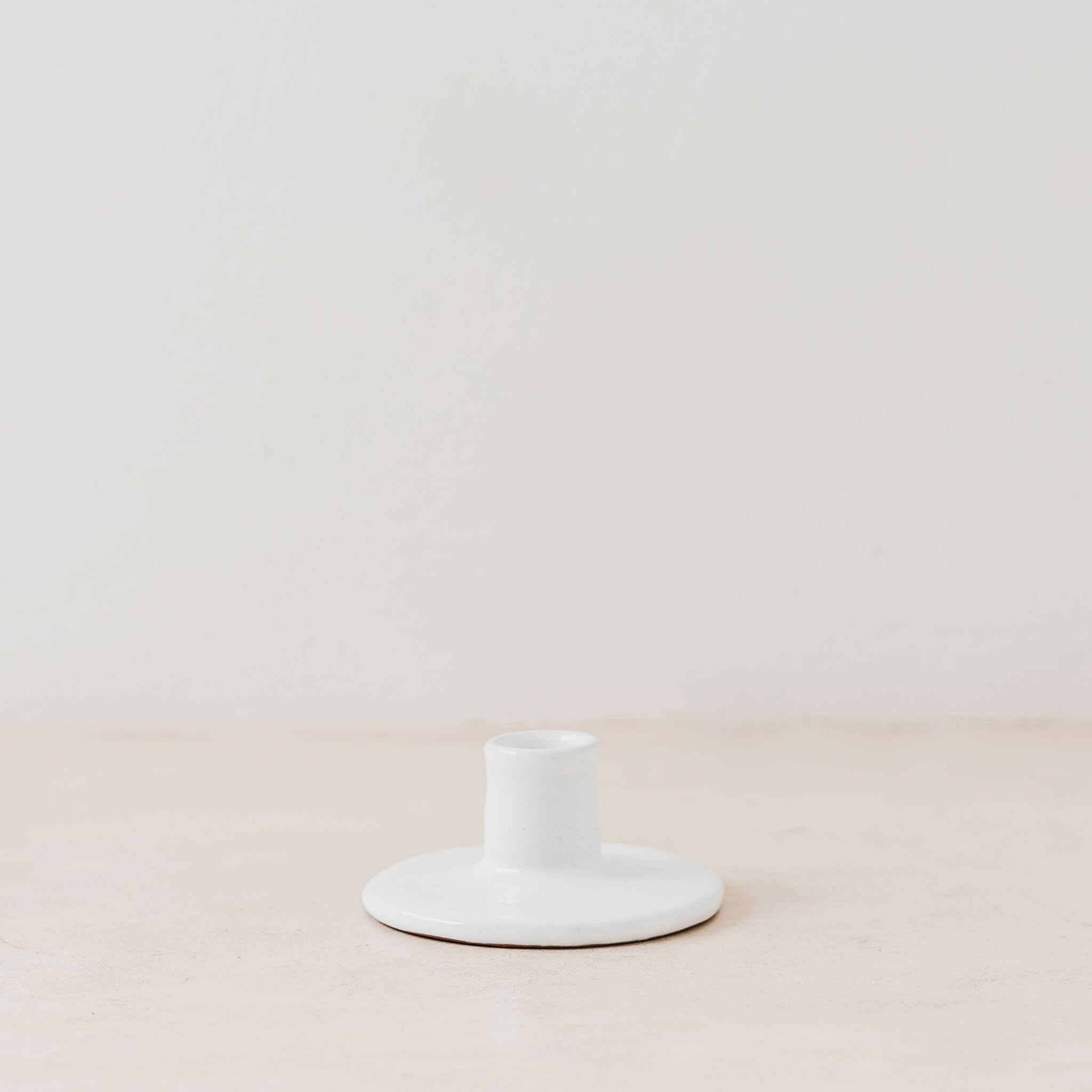Trend{ING}s White gloss ceramic candle holders - Short