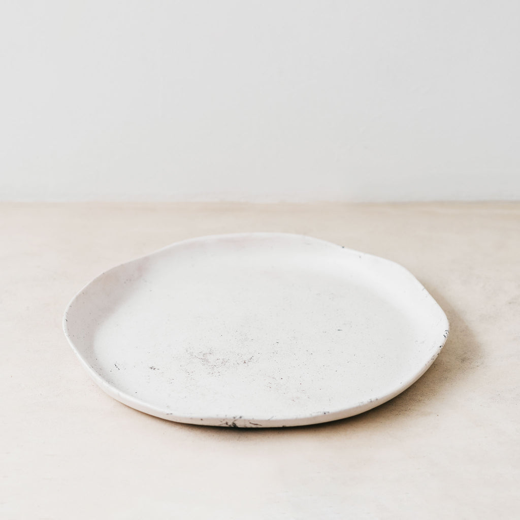 Drunken stone cake plate
