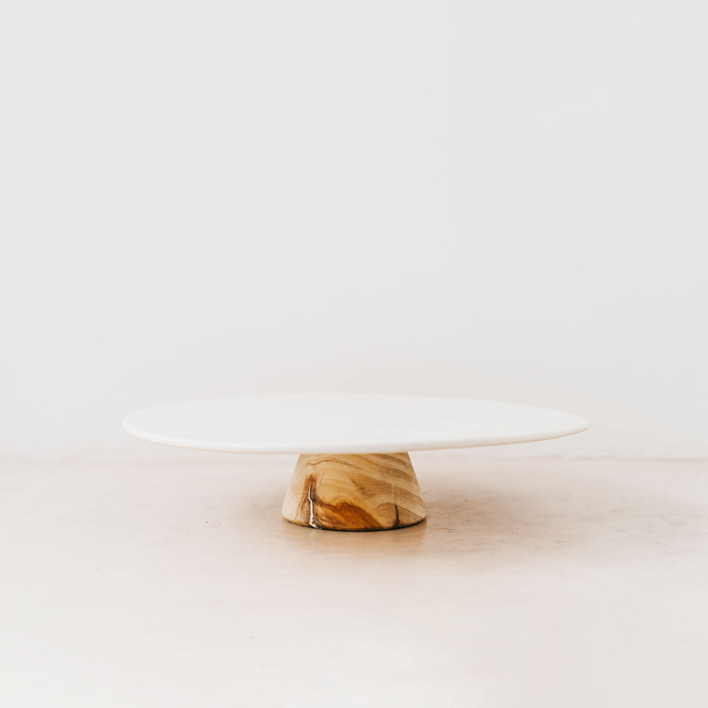Stone cake stand